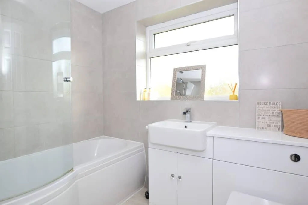 3 bedroom detached house for rent