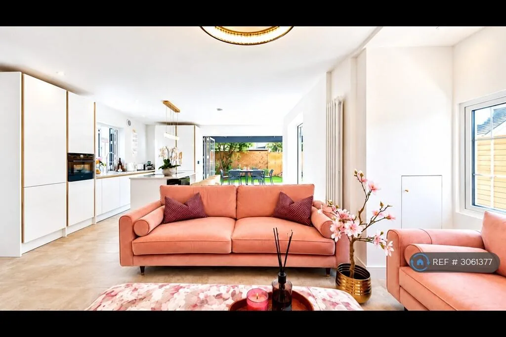 3 bedroom detached house for rent