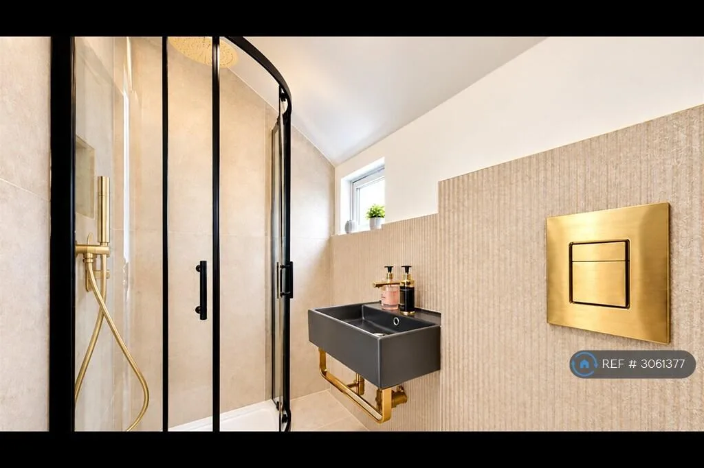 3 bedroom detached house for rent