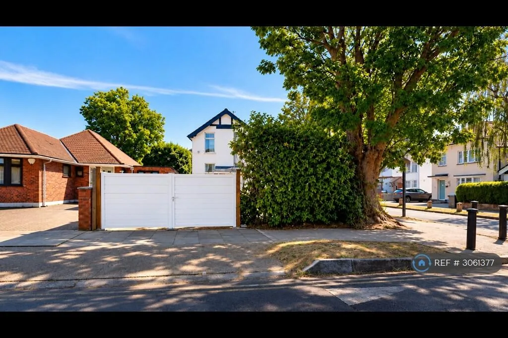 3 bedroom detached house for rent