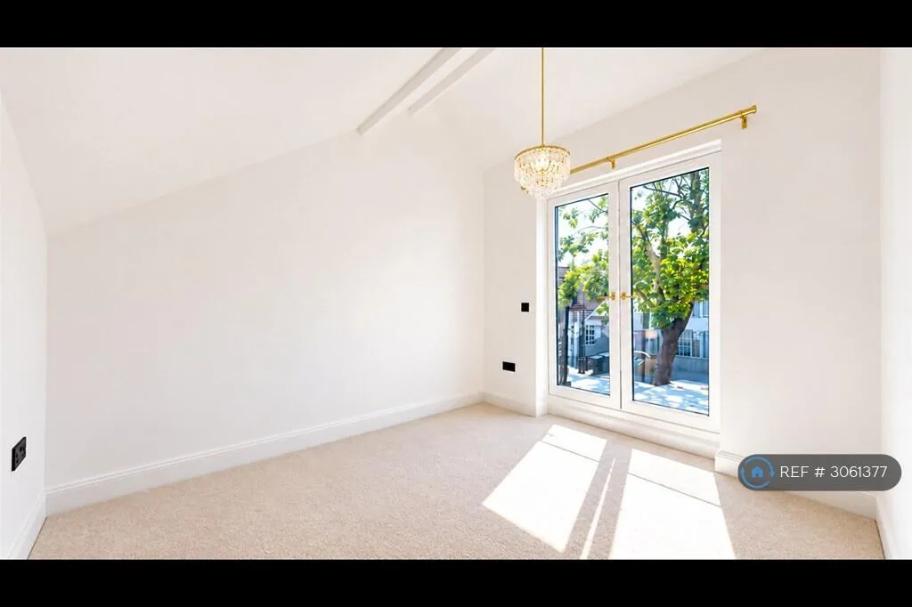 3 bedroom detached house for rent