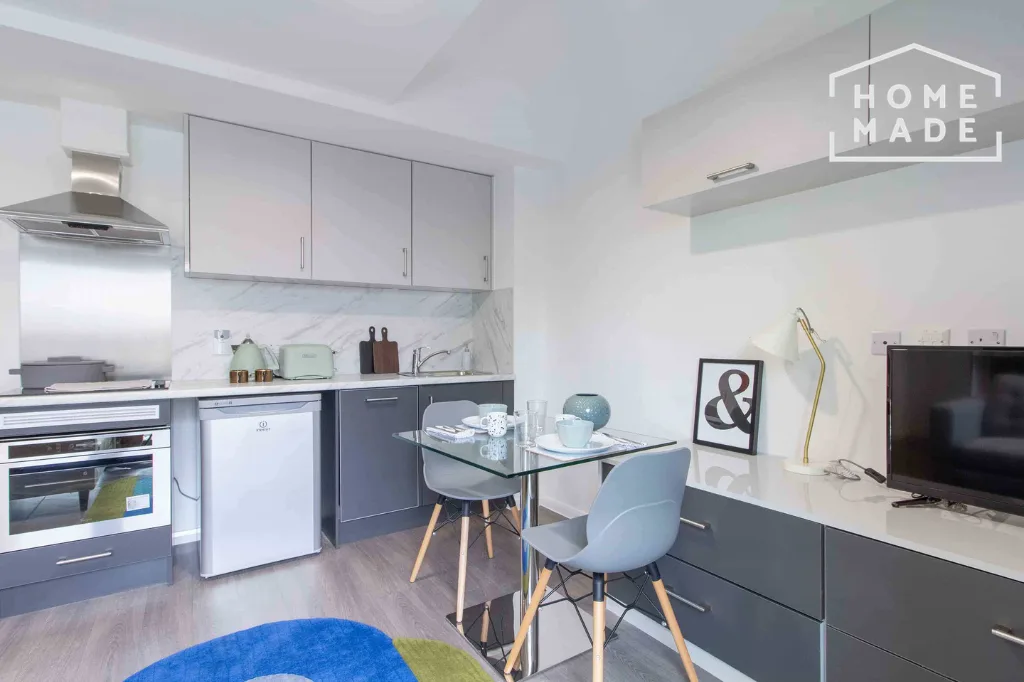 Studio flat for rent