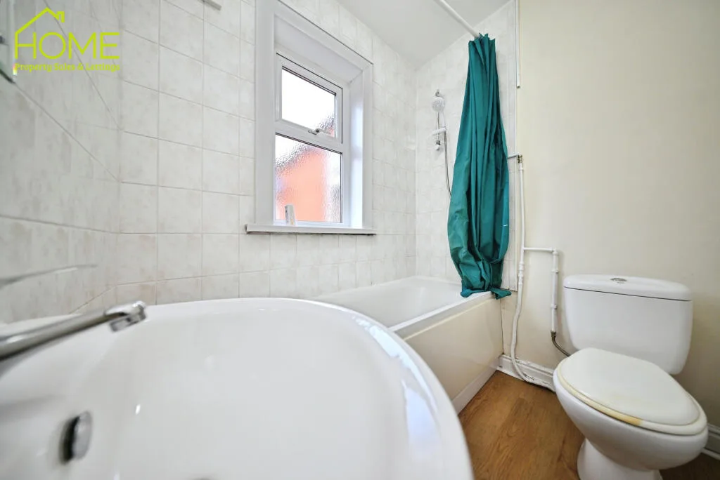 4 bedroom terraced house for rent