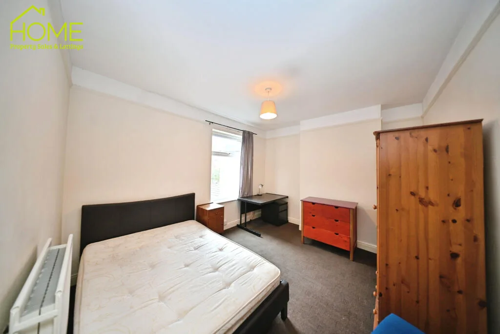 4 bedroom terraced house for rent