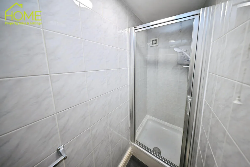 4 bedroom terraced house for rent