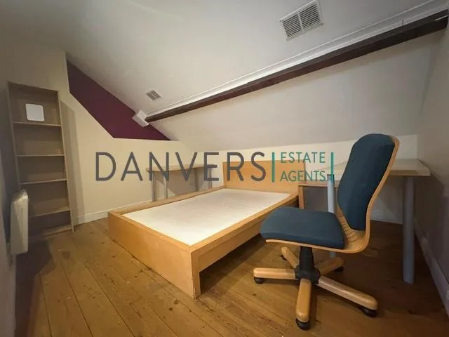 4 bedroom detached house for rent