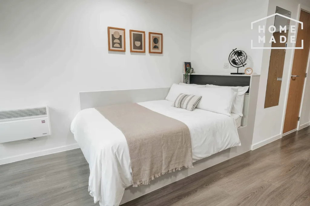 Studio flat for rent