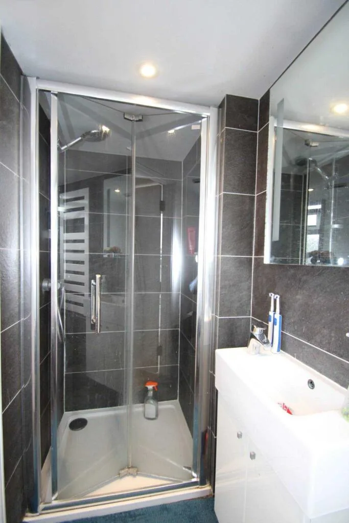 4 bedroom house for rent