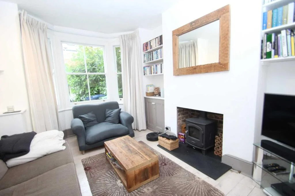 4 bedroom house for rent