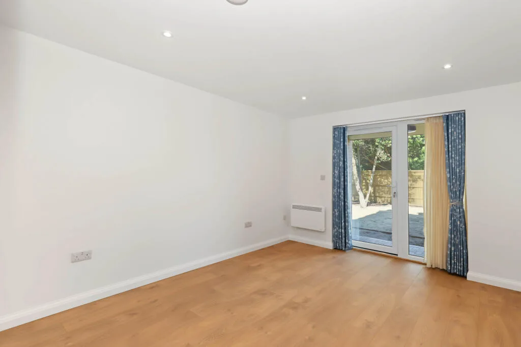 1 bedroom ground floor flat for rent