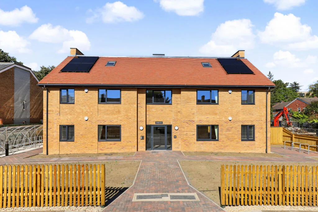 1 bedroom ground floor flat for rent