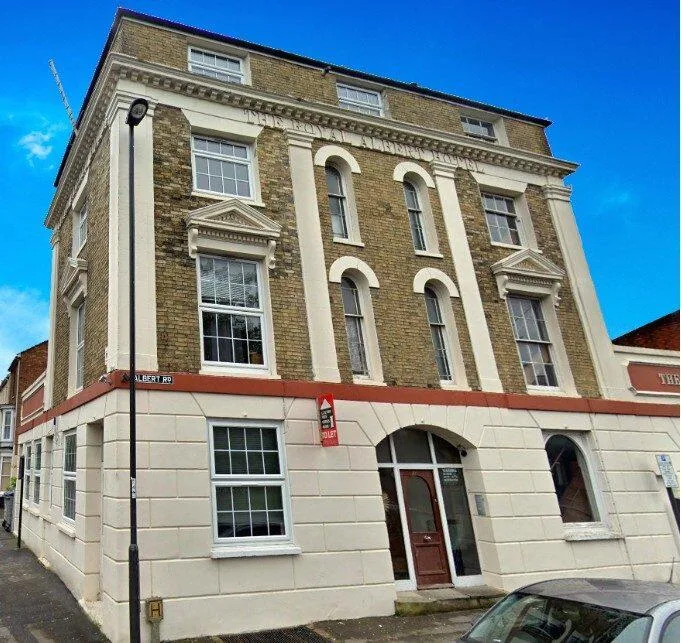 2 bedroom flat for rent