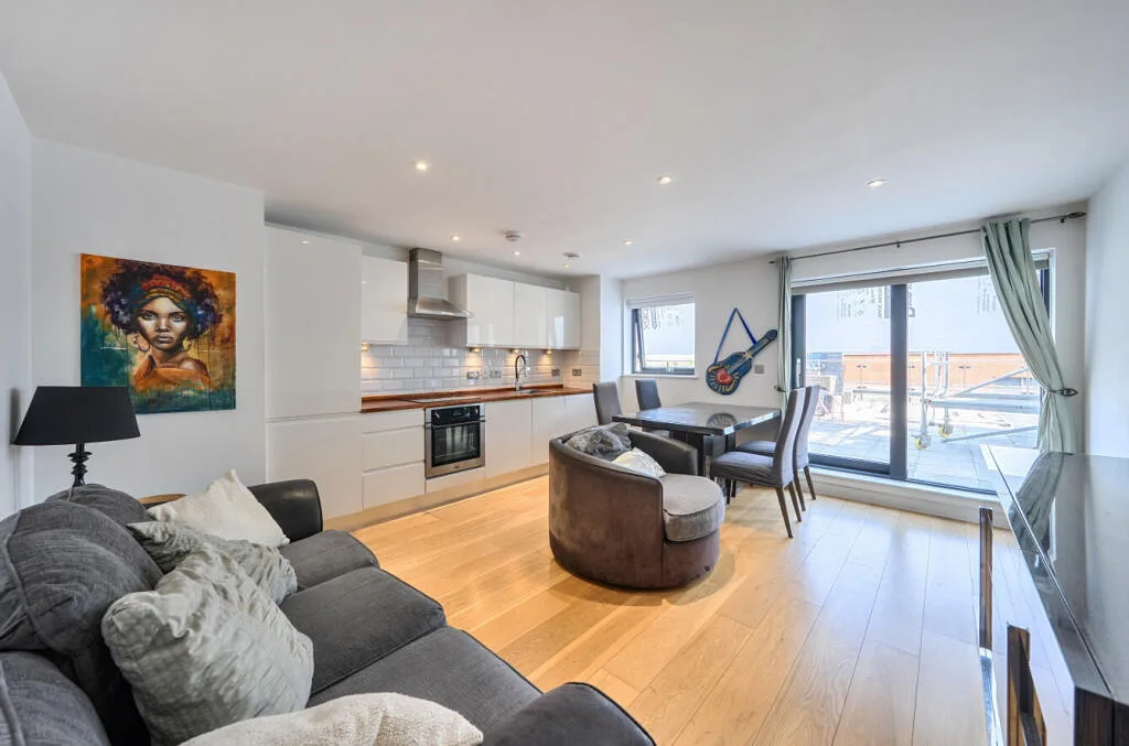 2 bedroom flat for rent