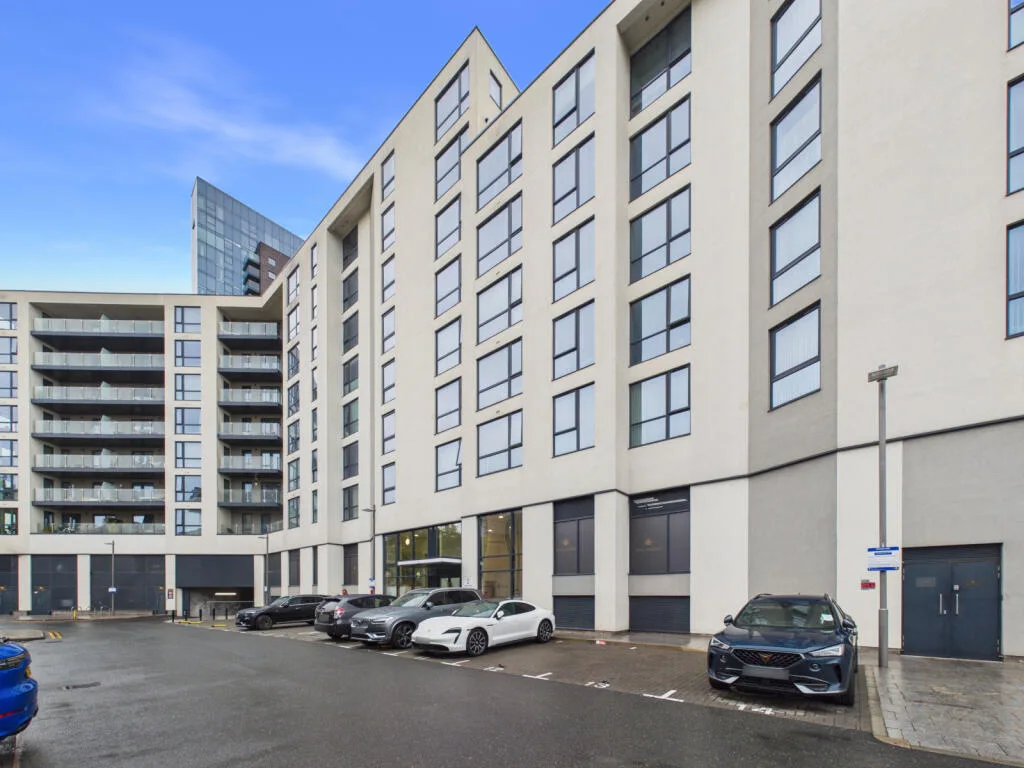 2 bedroom flat for rent
