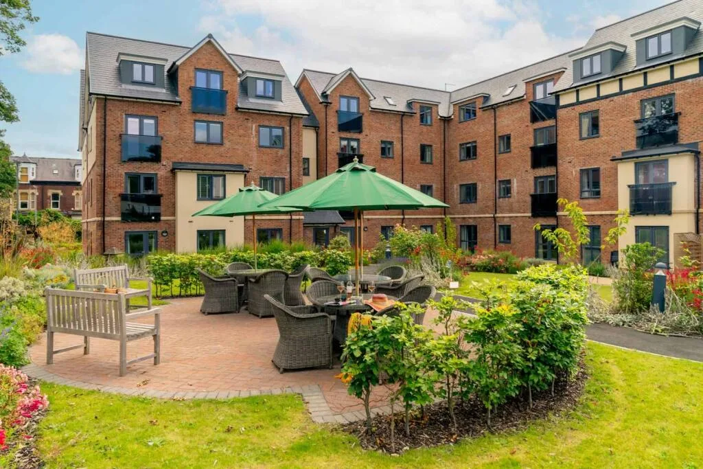 1 bedroom retirement property for rent