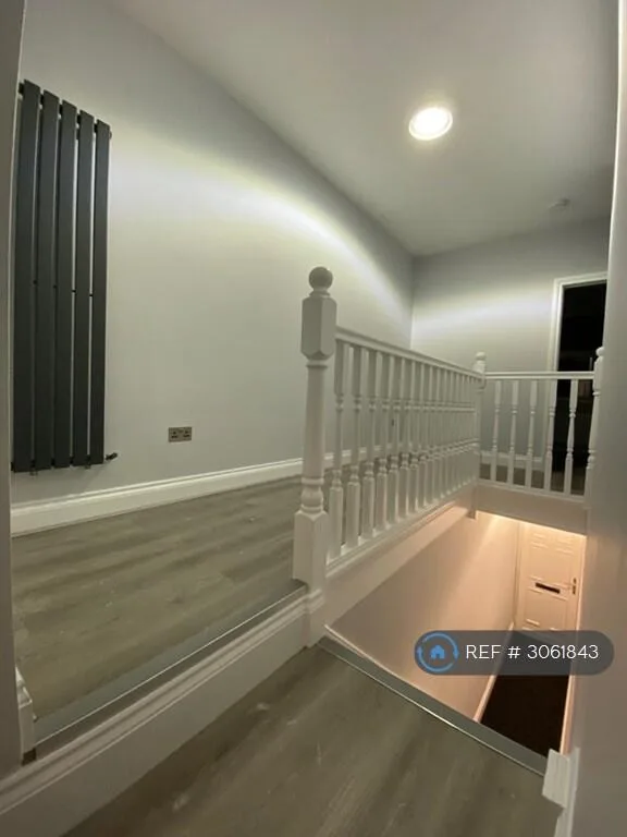 3 bedroom maisonette for rent