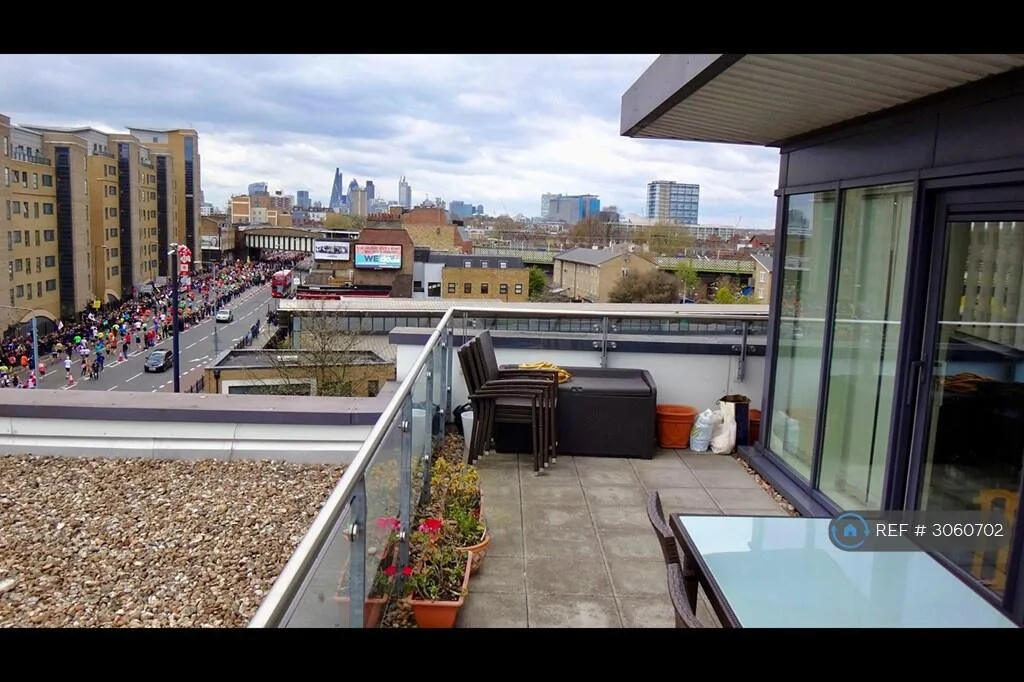 2 bedroom penthouse for rent