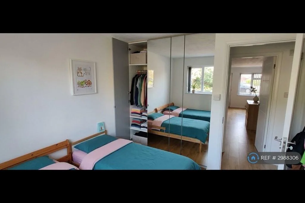 1 bedroom maisonette for rent