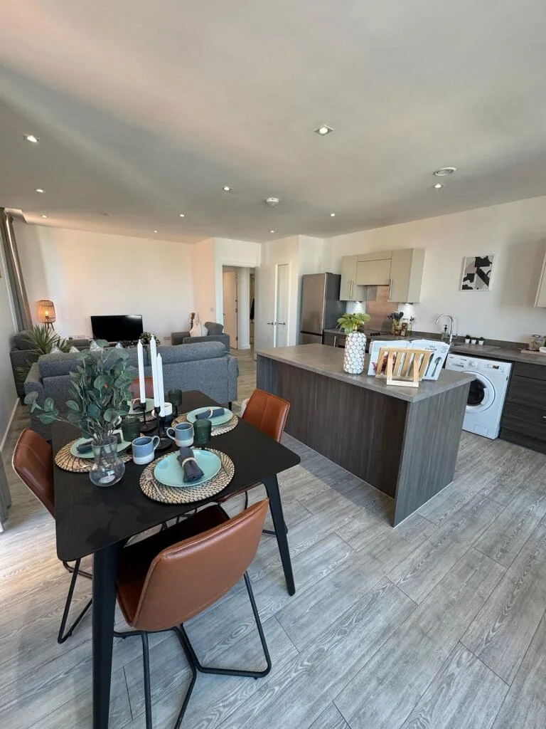3 bedroom flat for rent