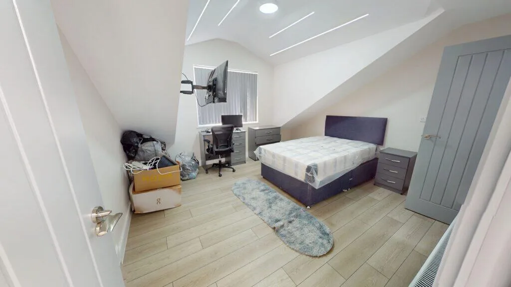 6 bedroom house for rent