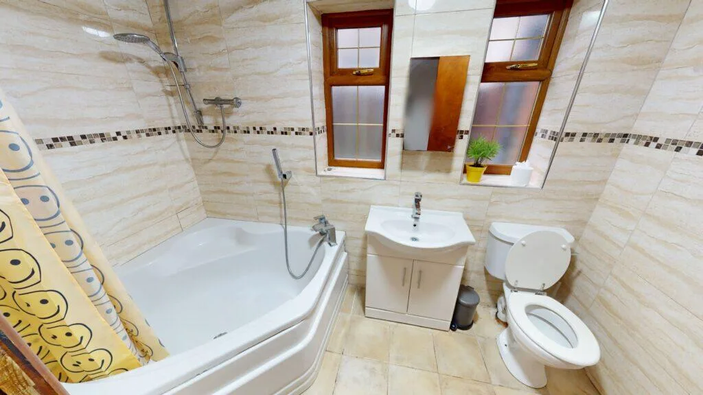 7 bedroom house for rent