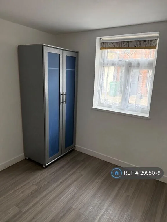 2 bedroom bungalow for rent