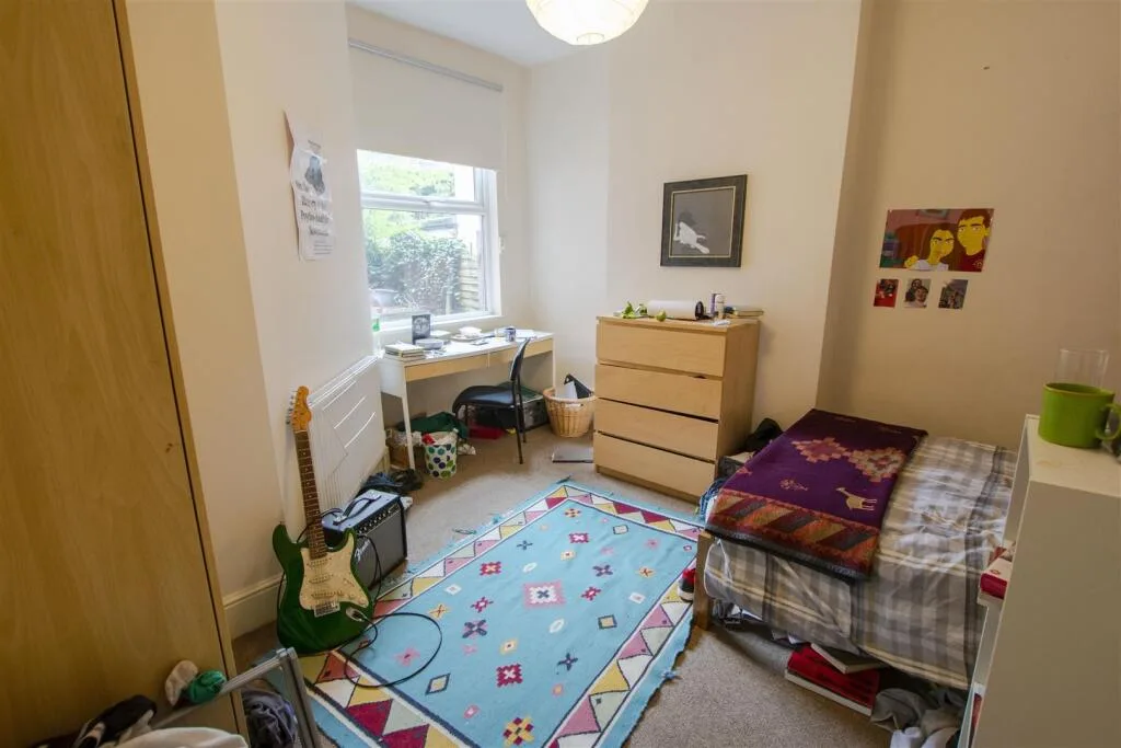 7 bedroom house for rent