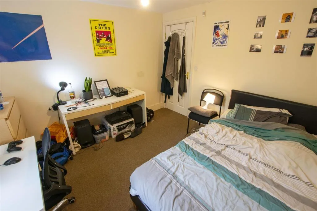 7 bedroom house for rent