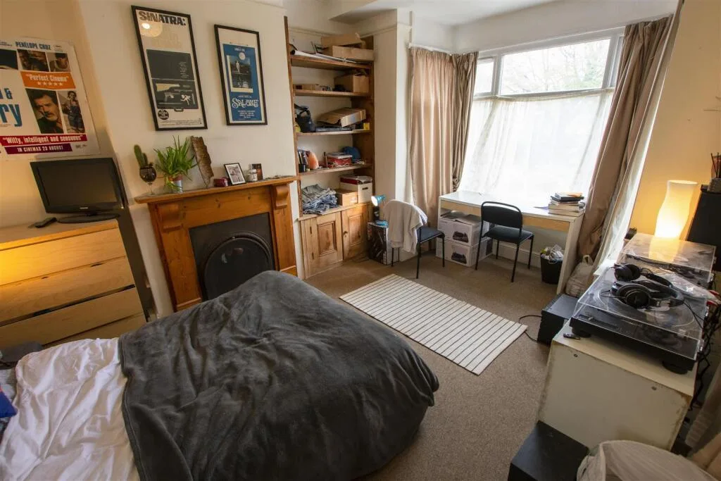 7 bedroom house for rent
