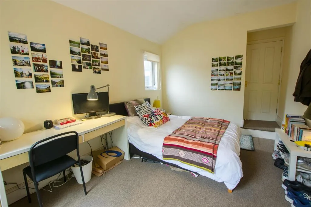 7 bedroom house for rent