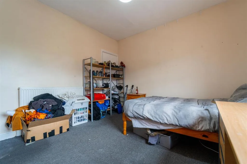 5 bedroom house for rent