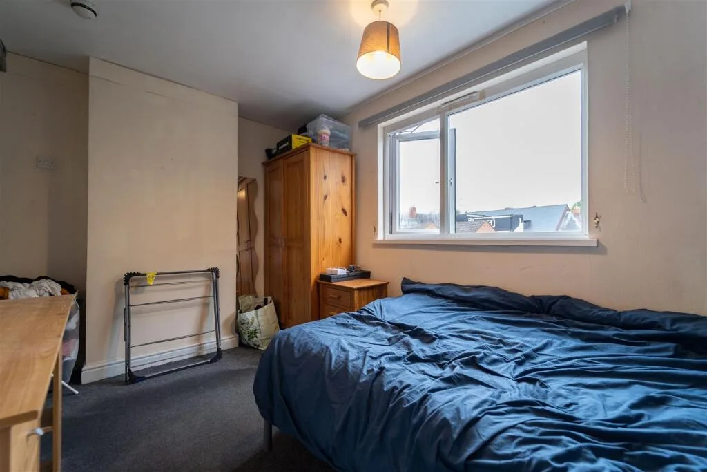 5 bedroom house for rent