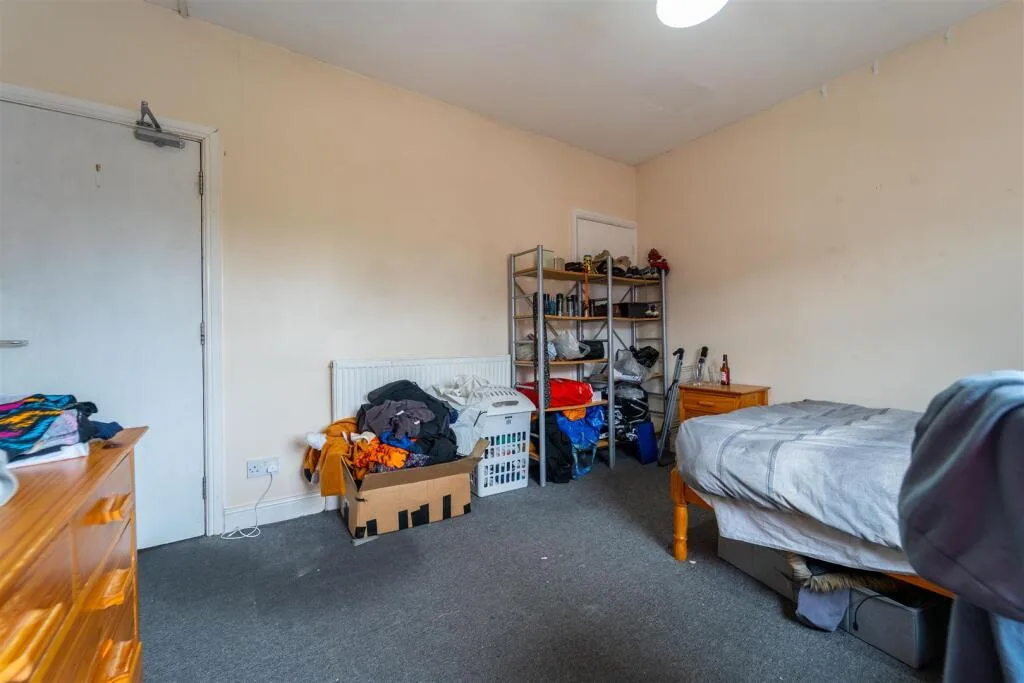 5 bedroom house for rent