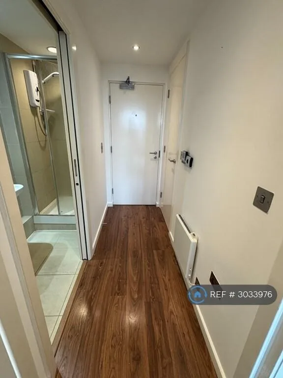 Studio flat for rent