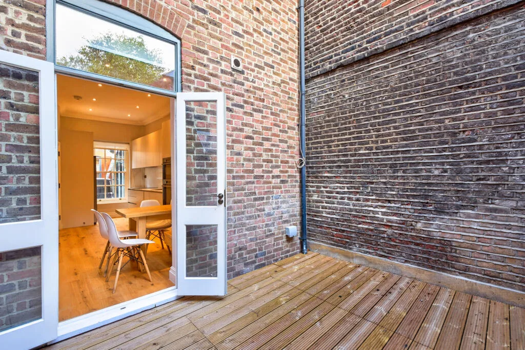 2 bedroom terraced house for rent