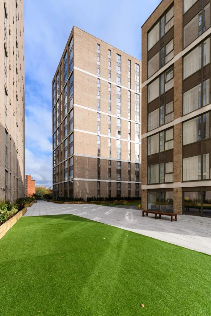 2 bedroom flat for rent