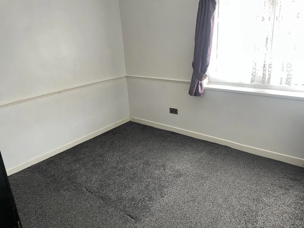 2 bedroom house for rent