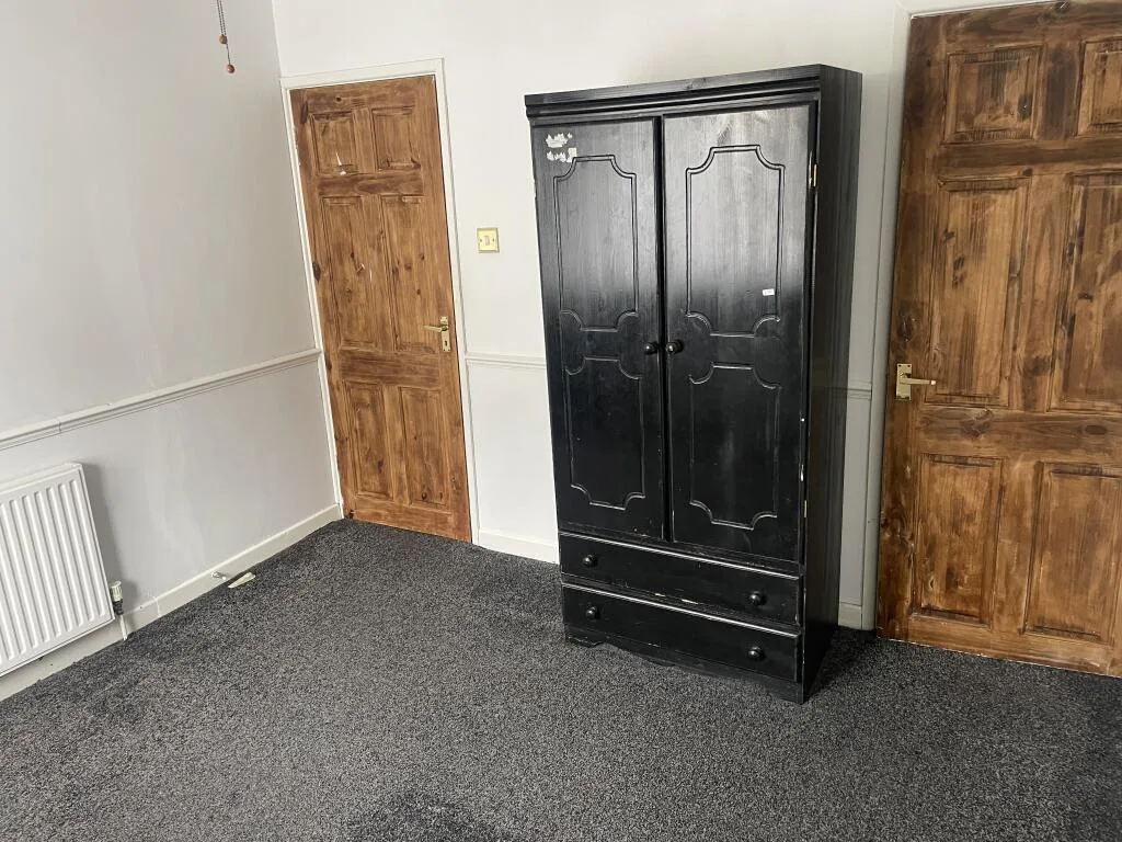 2 bedroom house for rent