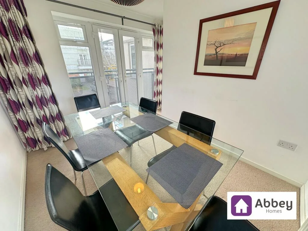 3 bedroom link detached house for rent