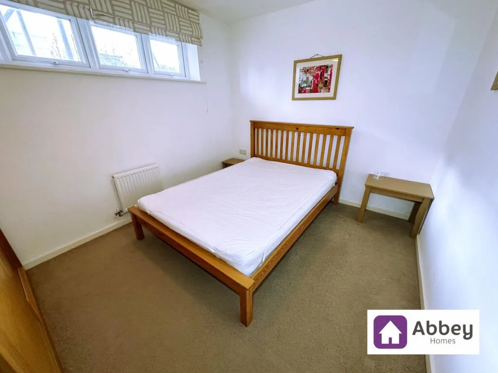 3 bedroom link detached house for rent