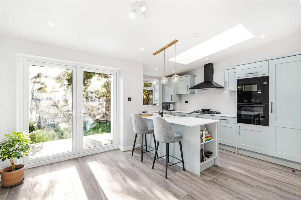 4 bedroom house for rent