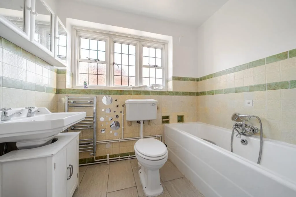 3 bedroom flat for rent