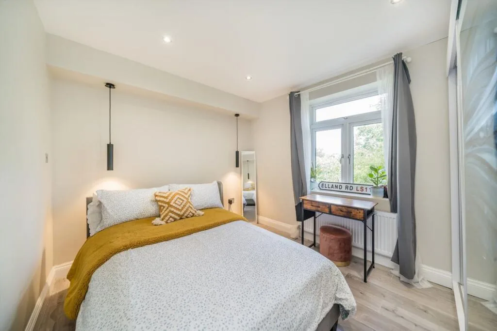 2 bedroom maisonette for rent
