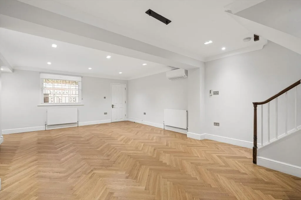 4 bedroom terraced house for rent
