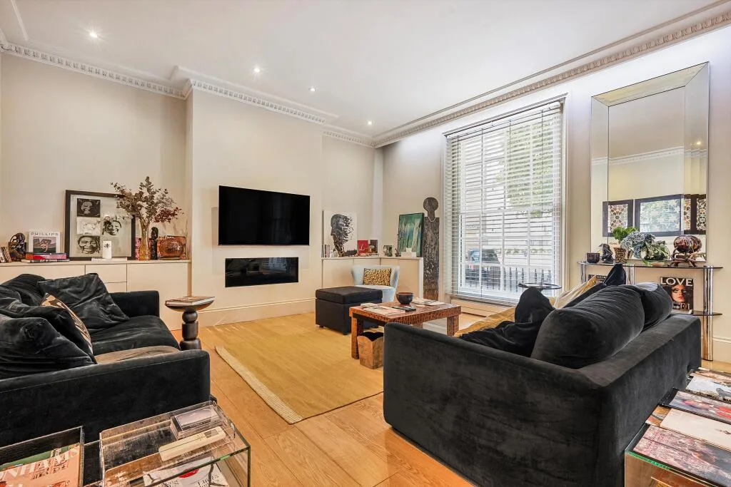 3 bedroom flat for rent