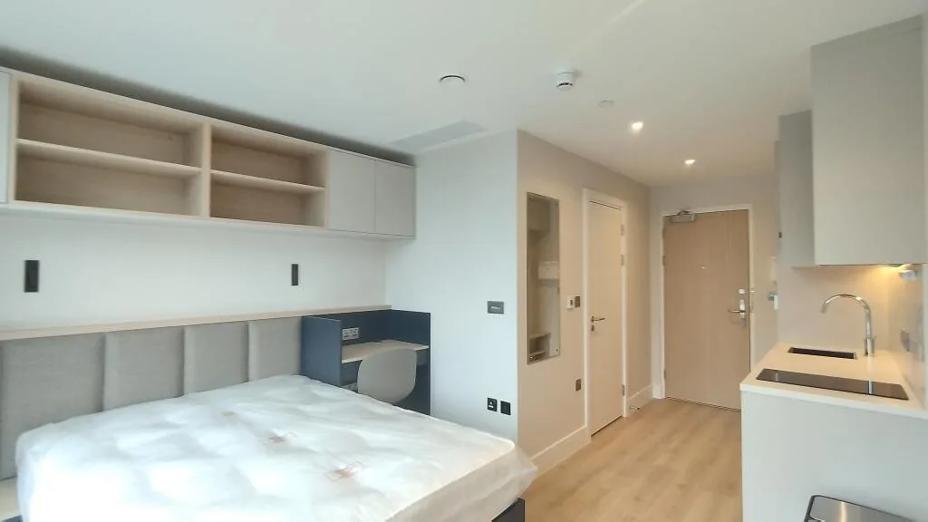 Studio apartment for rent
