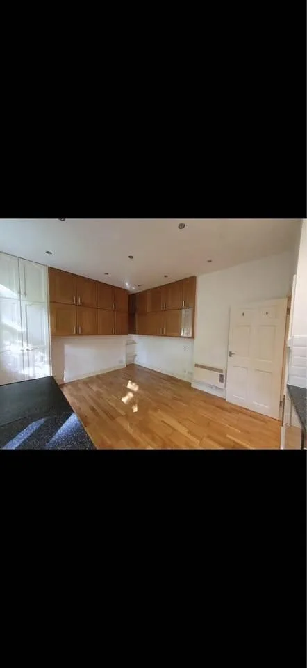 Studio flat for rent