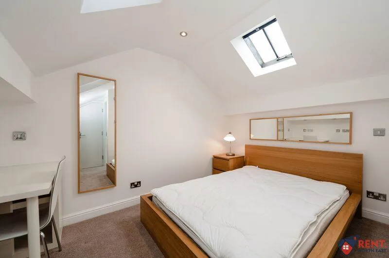 4 bedroom terraced house for rent
