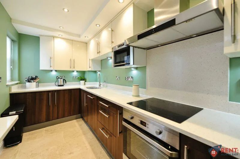 4 bedroom terraced house for rent