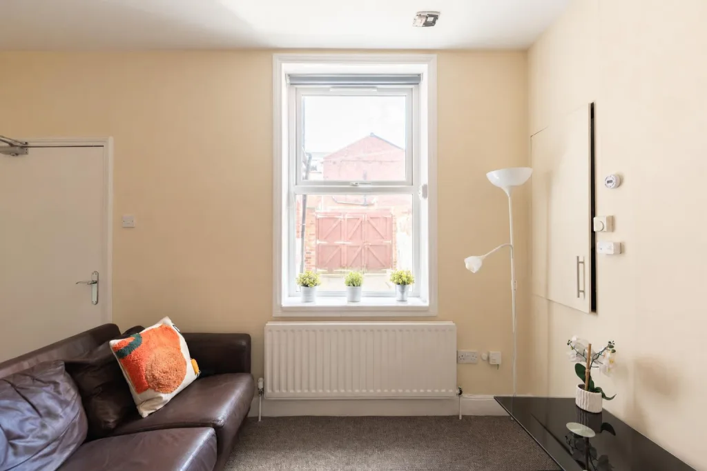 4 bedroom terraced house for rent